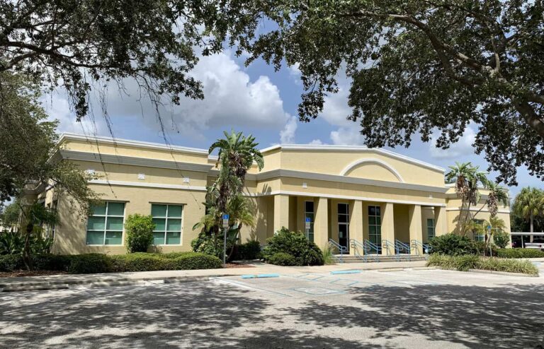 CPR Represents Seller in $2,250,000 Sale of St. Petersburg Office Building